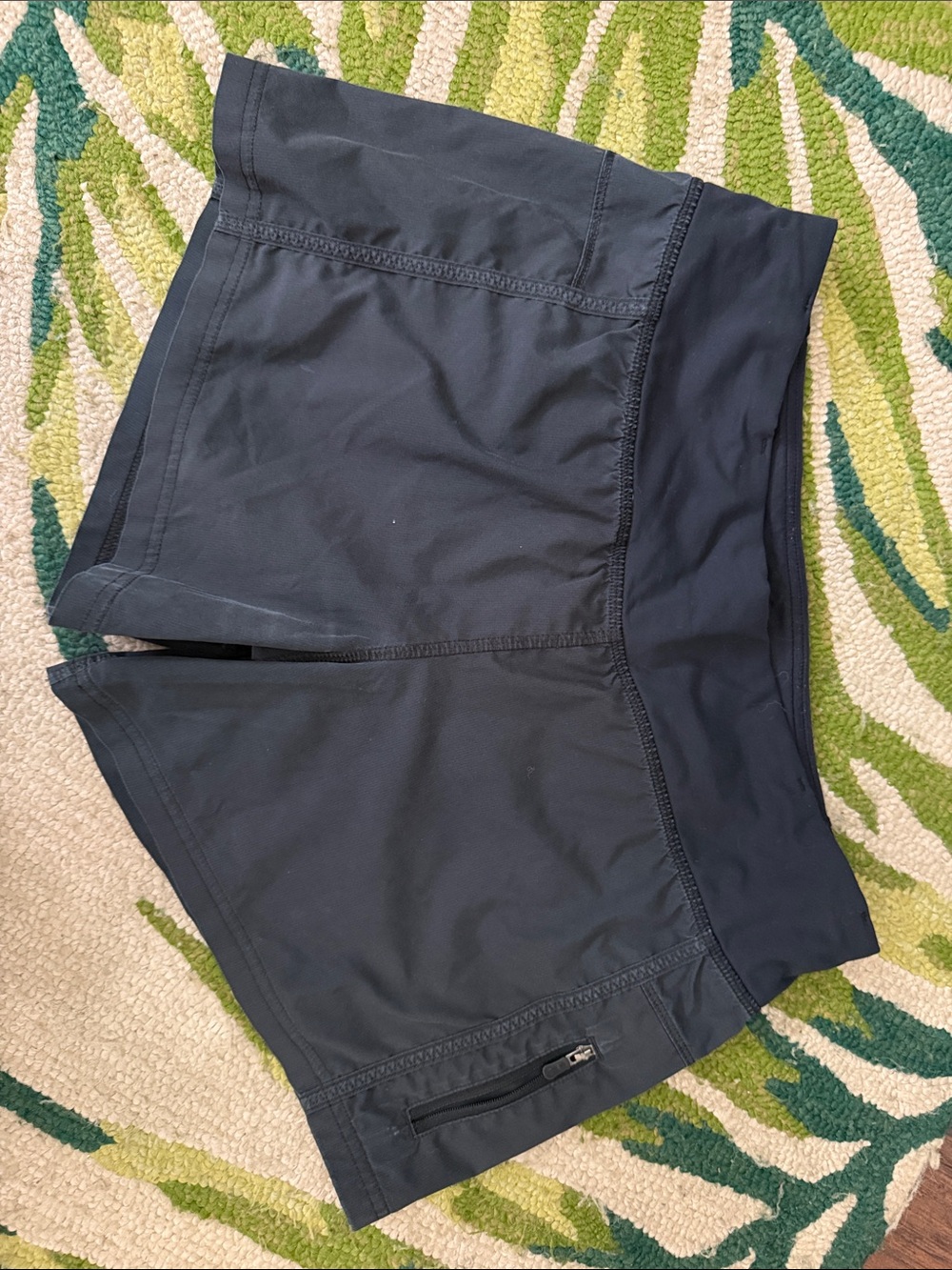 Lululemon black wide band mid rise short